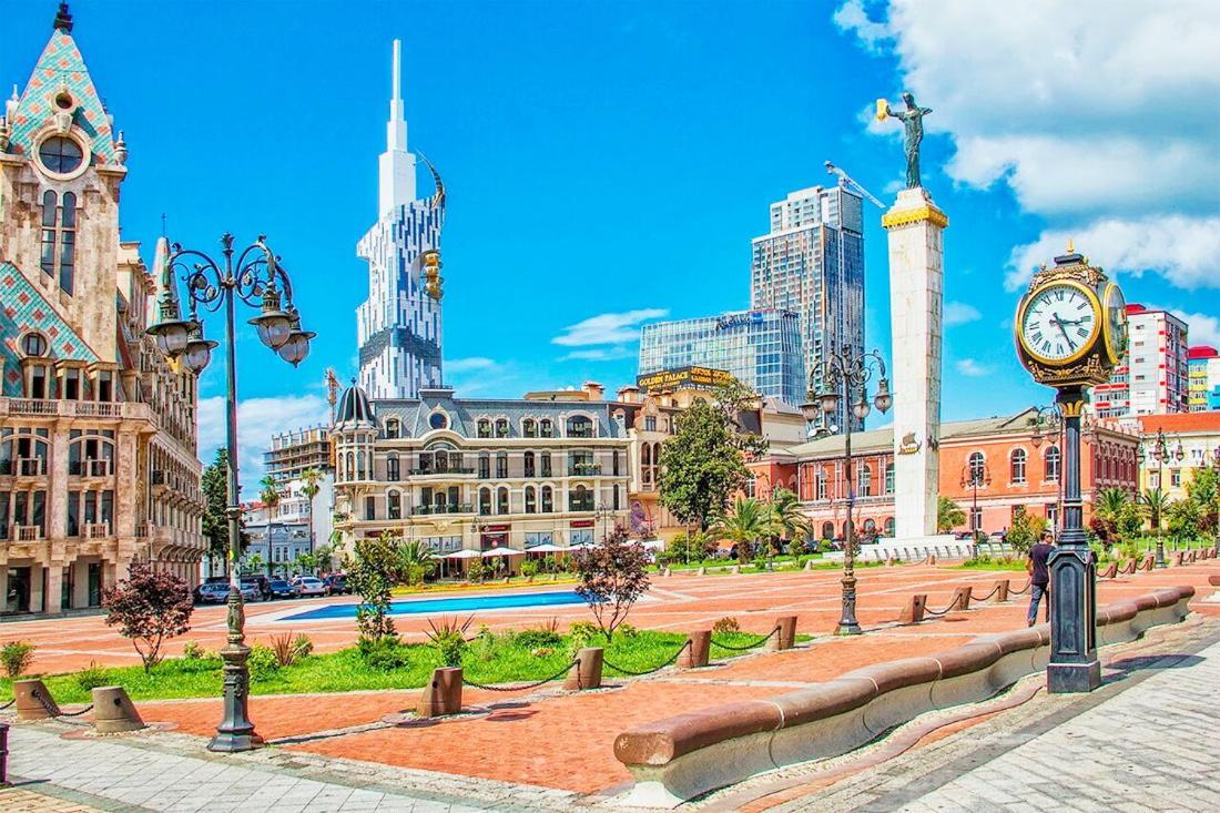 Orbi City In Batumi Exterior foto